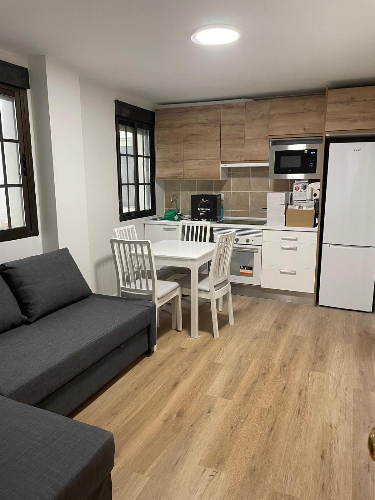 Apartamentos Lavandeira By Bebalmy Viveiro Extérieur photo