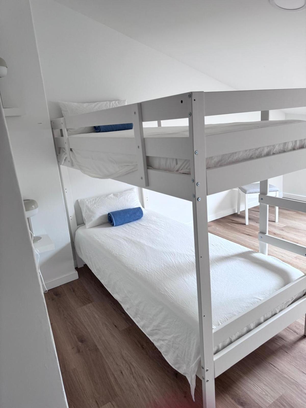 Apartamentos Lavandeira By Bebalmy Viveiro Extérieur photo