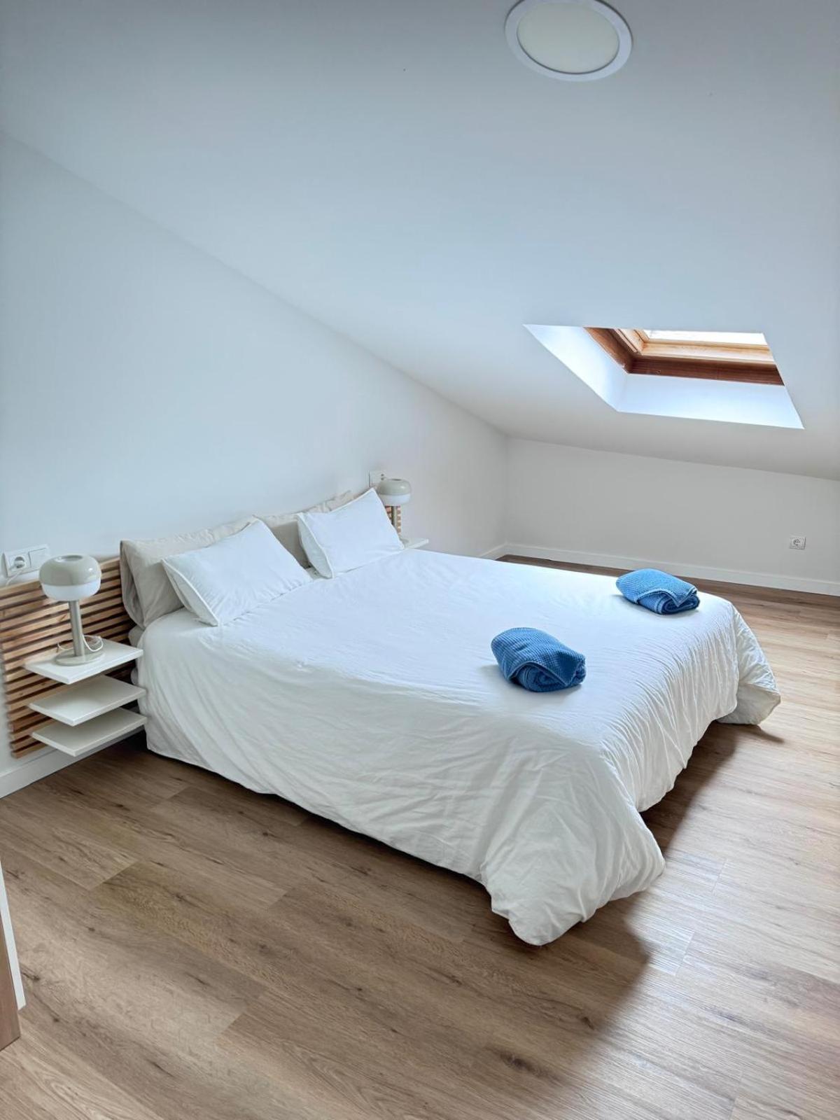 Apartamentos Lavandeira By Bebalmy Viveiro Extérieur photo